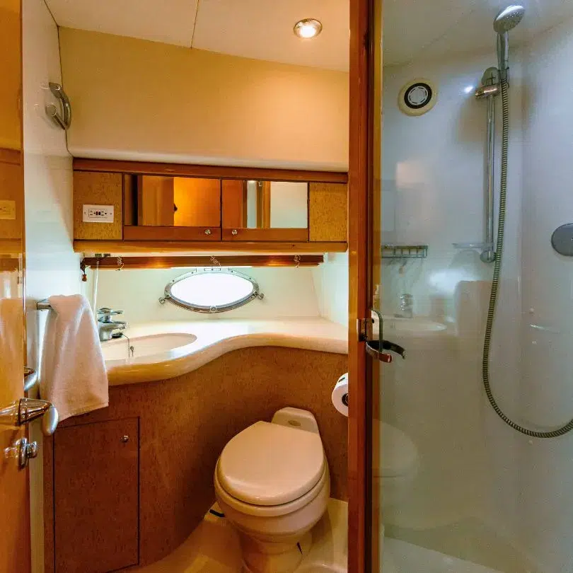 Luxury Yacht Rental in Cozumel: La More : Luxury Yacht rental in Cozumel: La More16