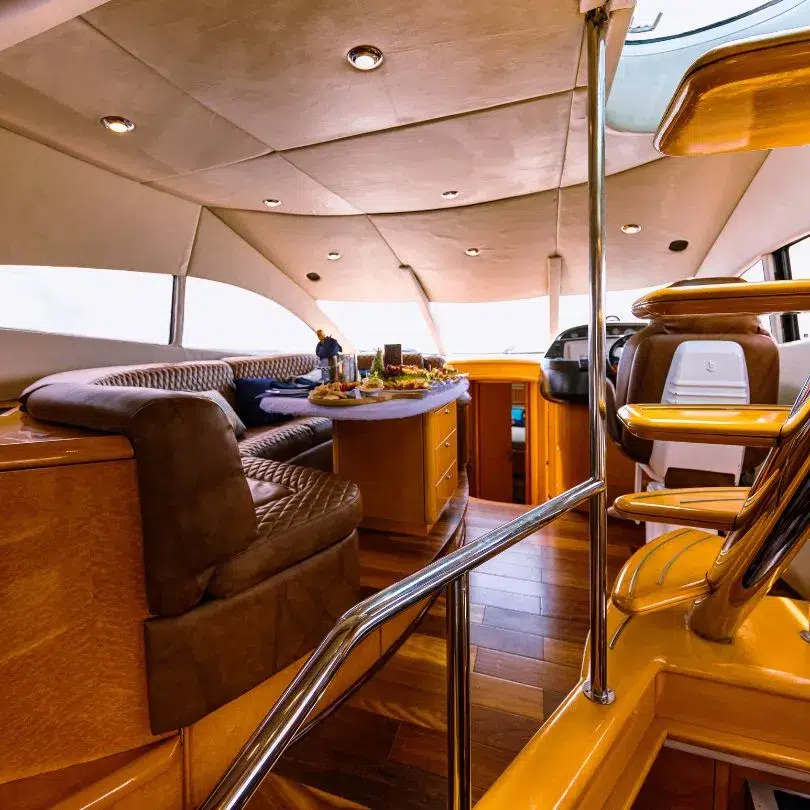 Luxury Yacht Rental in Cozumel: La More : Luxury Yacht rental in Cozumel: La More19