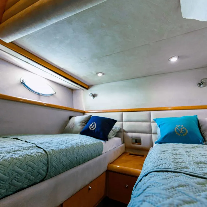 Luxury Yacht Rental in Cozumel: La More : Luxury Yacht rental in Cozumel: La More29