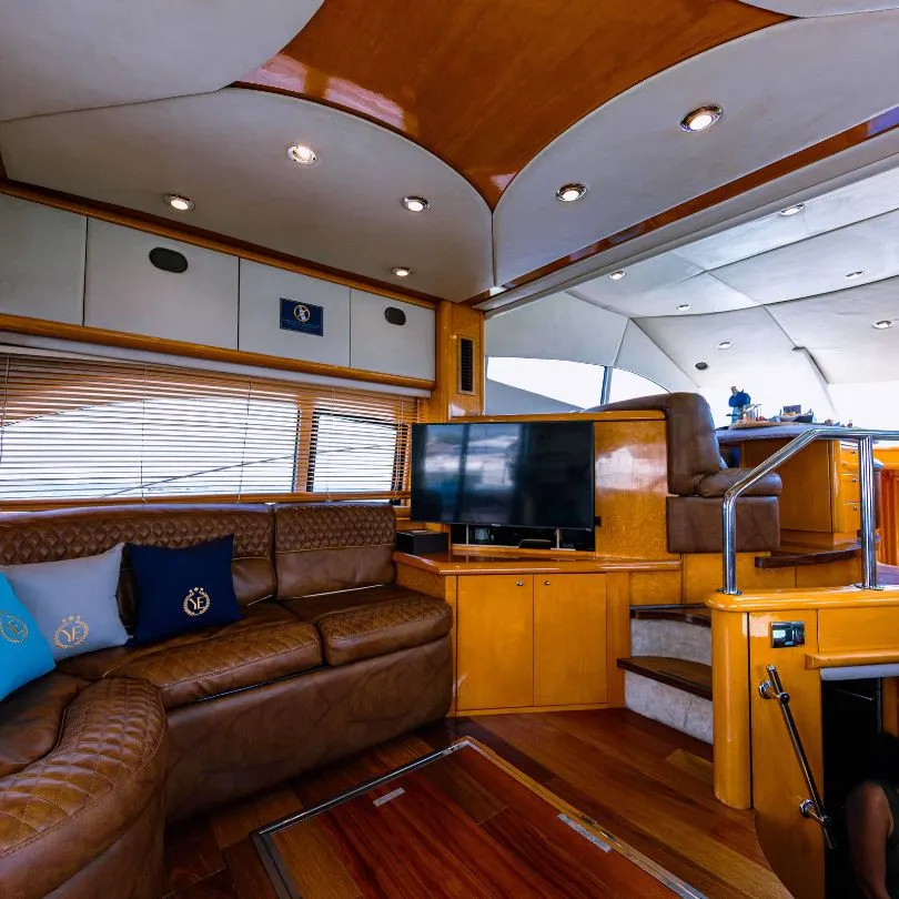 Luxury Yacht Rental in Cozumel: La More : Luxury Yacht rental in Cozumel: La More35