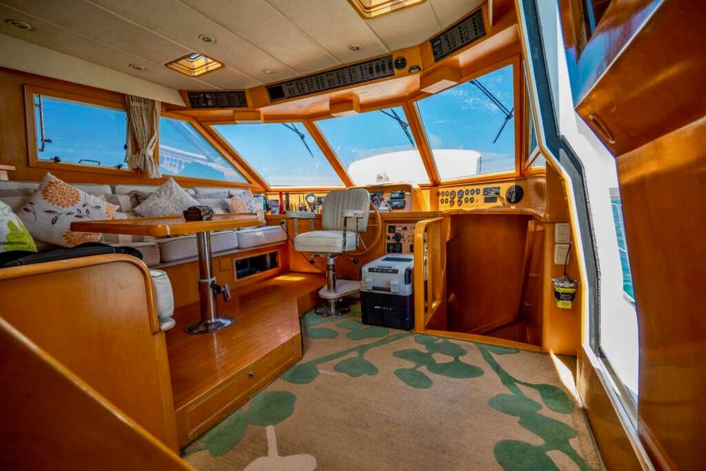 Boat-Rentals-La-Paz-BCS_Cabo-Yacht-Services-1024×684