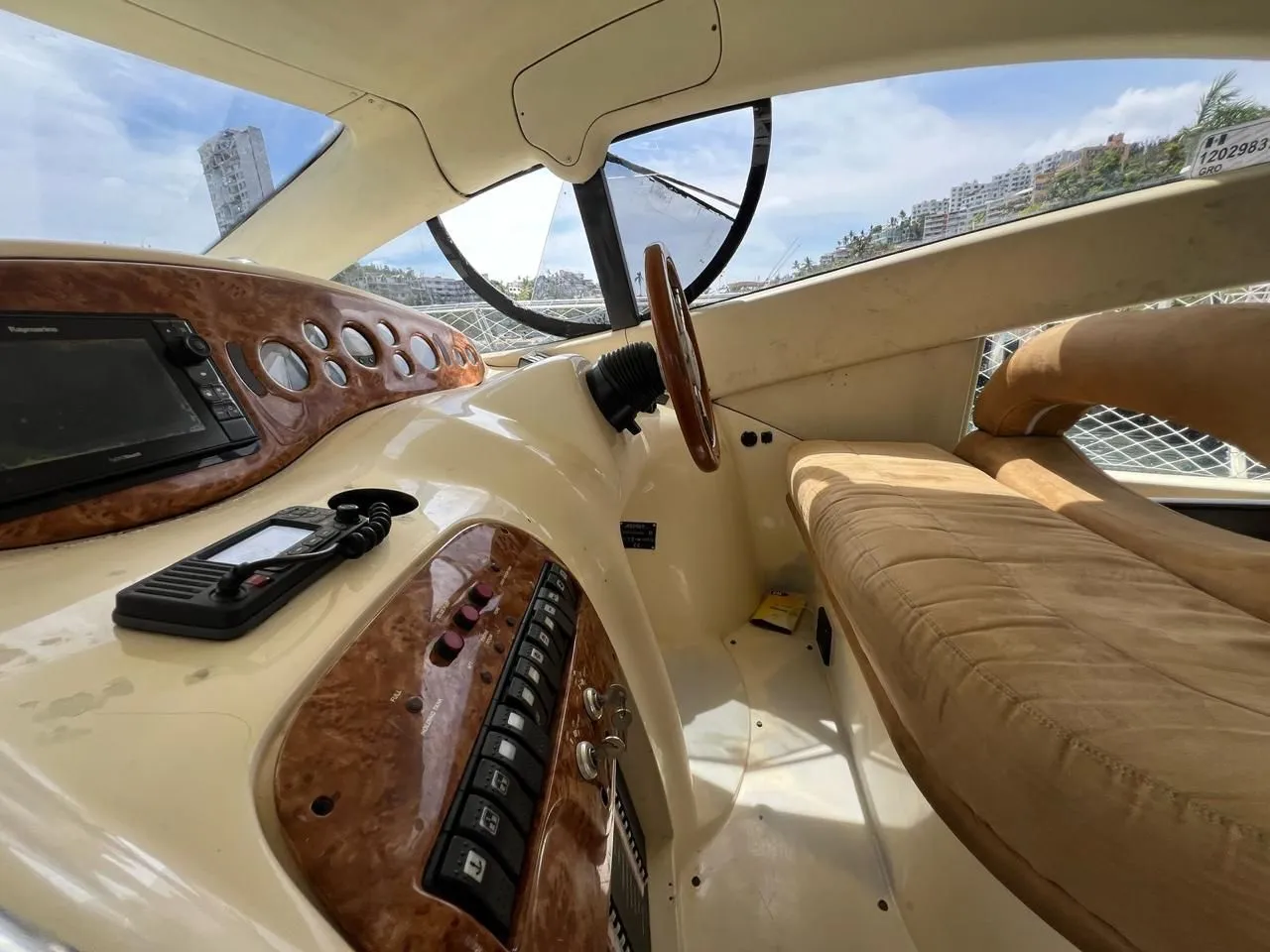 92f43321-3e94-445d-823b-dcbd8f3fb665