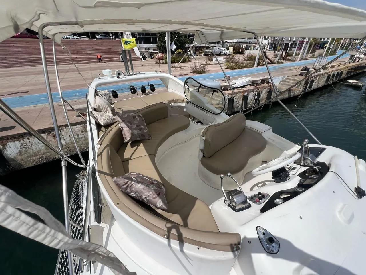 db1f6dad-41cf-4335-ad49-e6879760fd2d