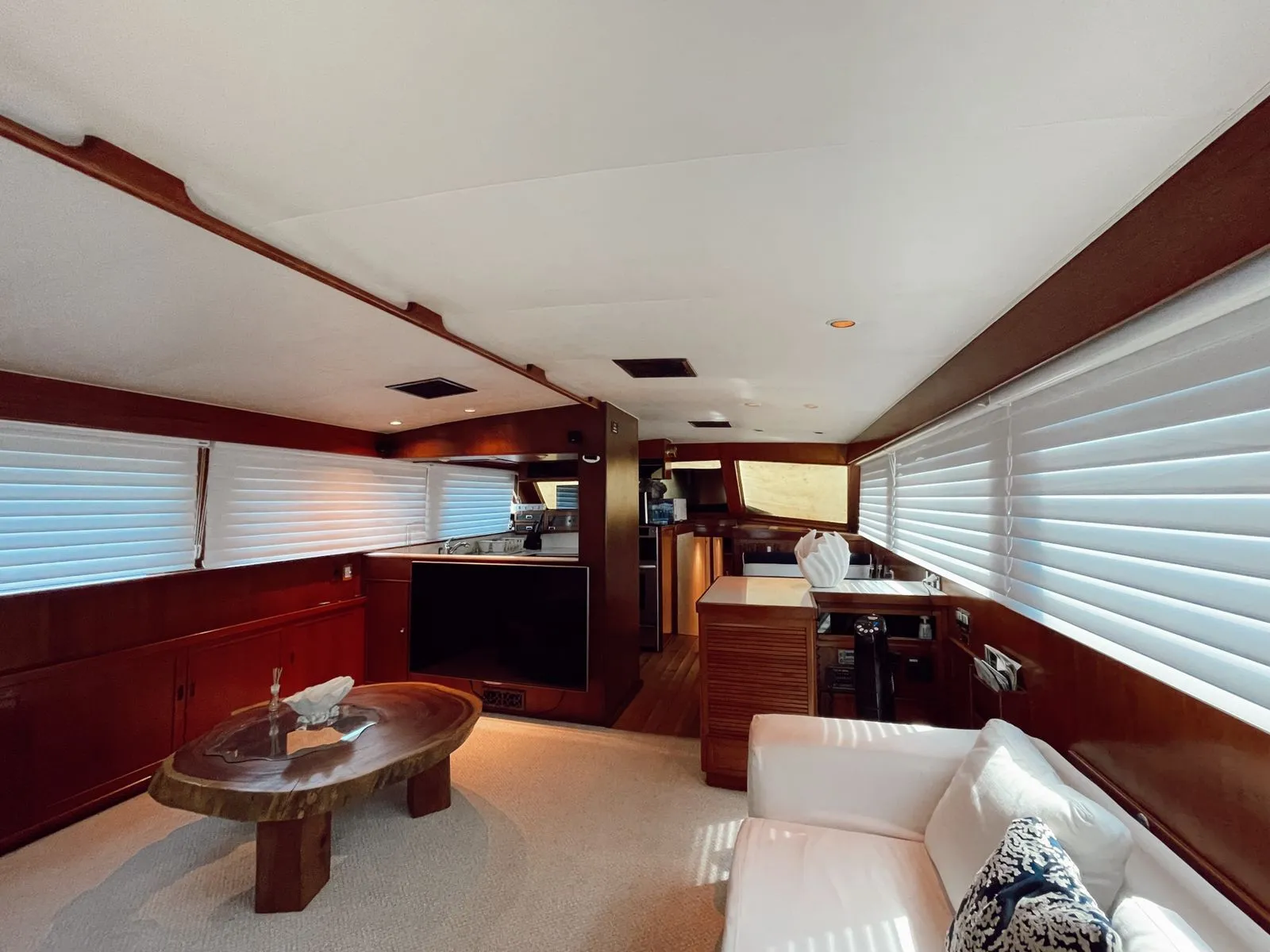 RENTA-DE-YATES-DE-LUJO-EN-LA-PAZ-_OHANA_15